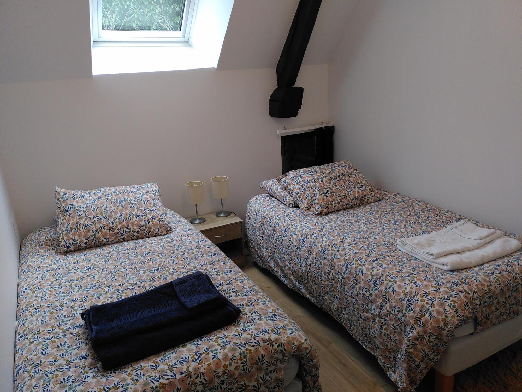 La Mancelliere De Montjoie Chambres D'Hotes Et Gites Saint-Michel-de-Montjoie Bagian luar foto